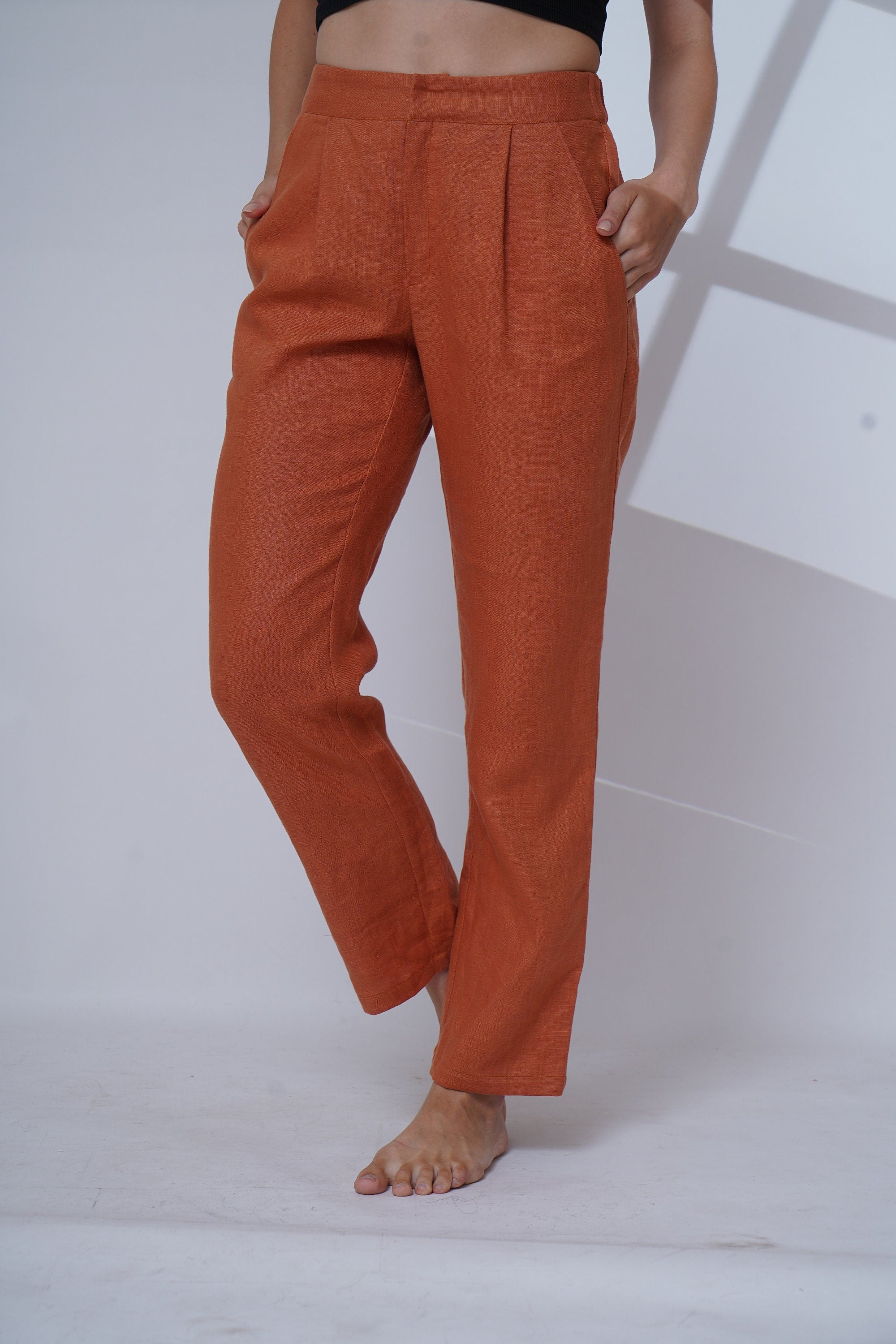 Tapered linen pants