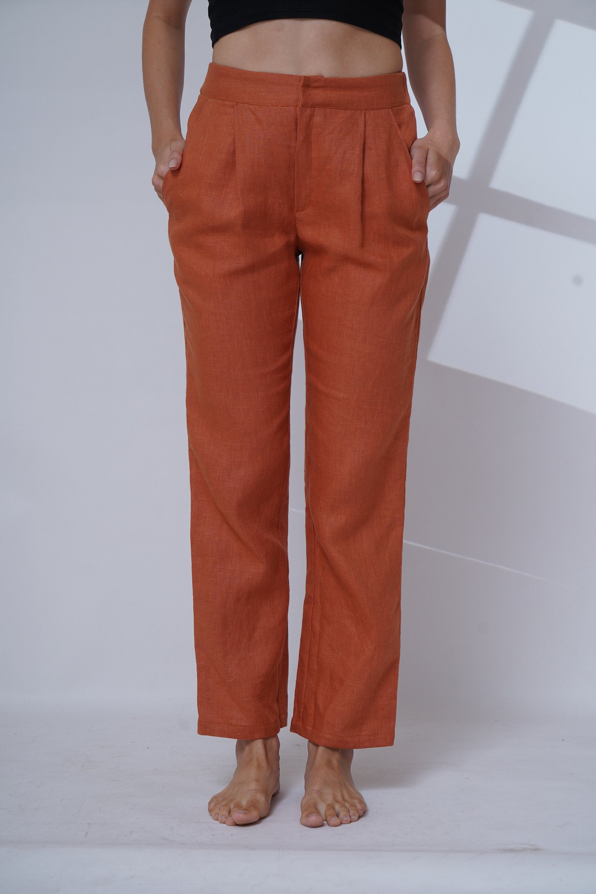 Tapered linen pants