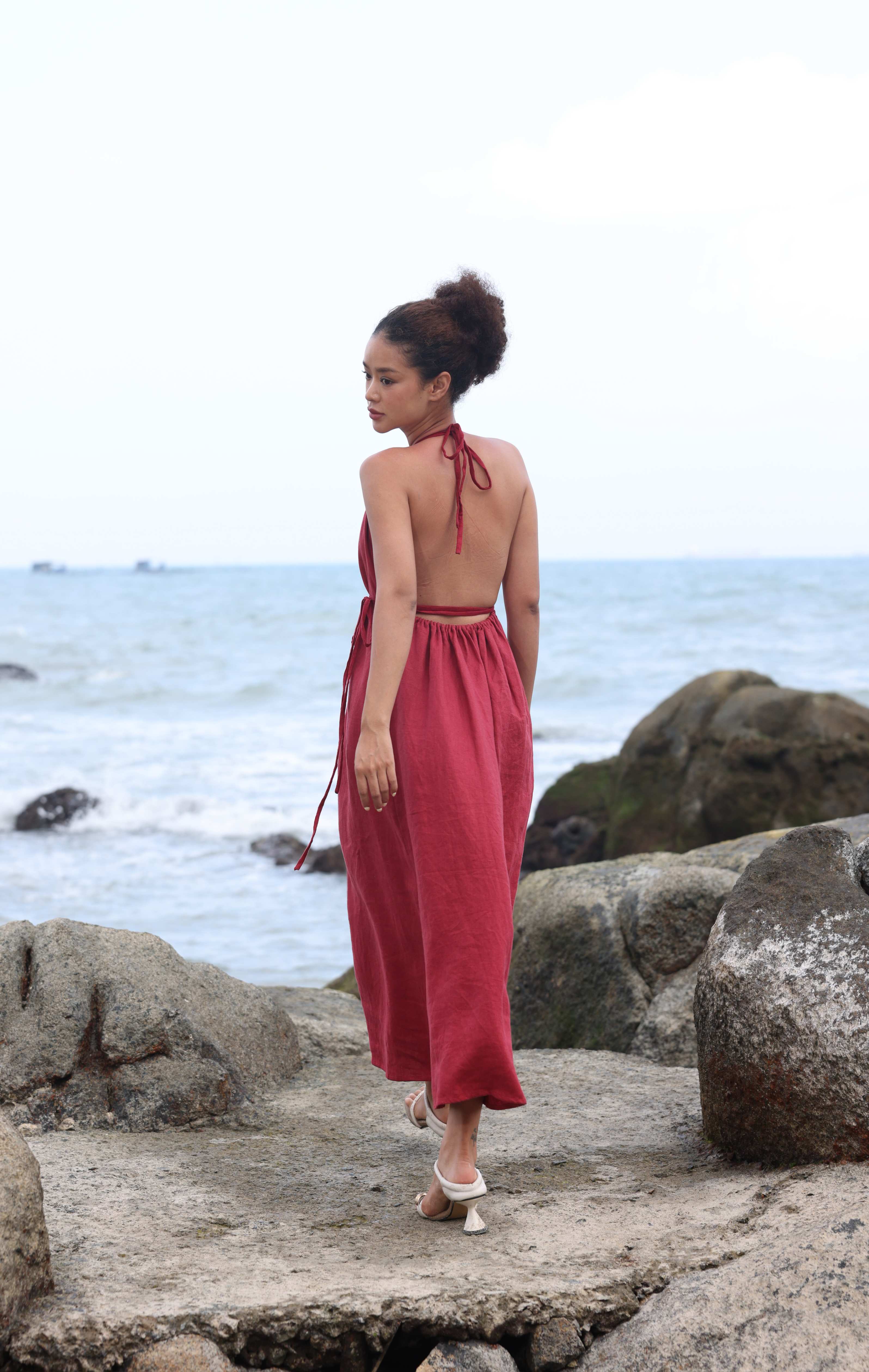 Tie neck linen dress