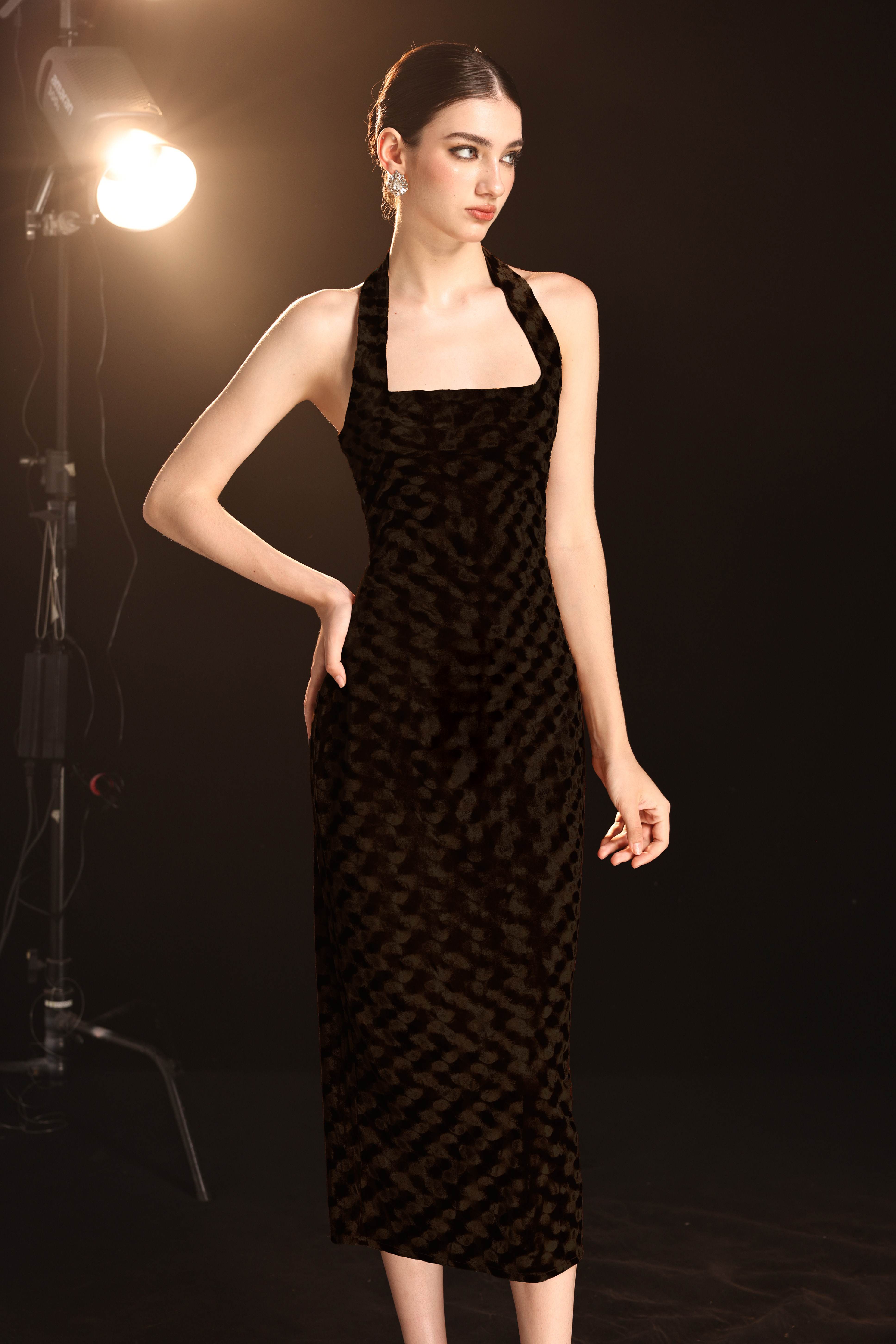 Velvet halter midi dress RIVIA – MYAN ATELIER
