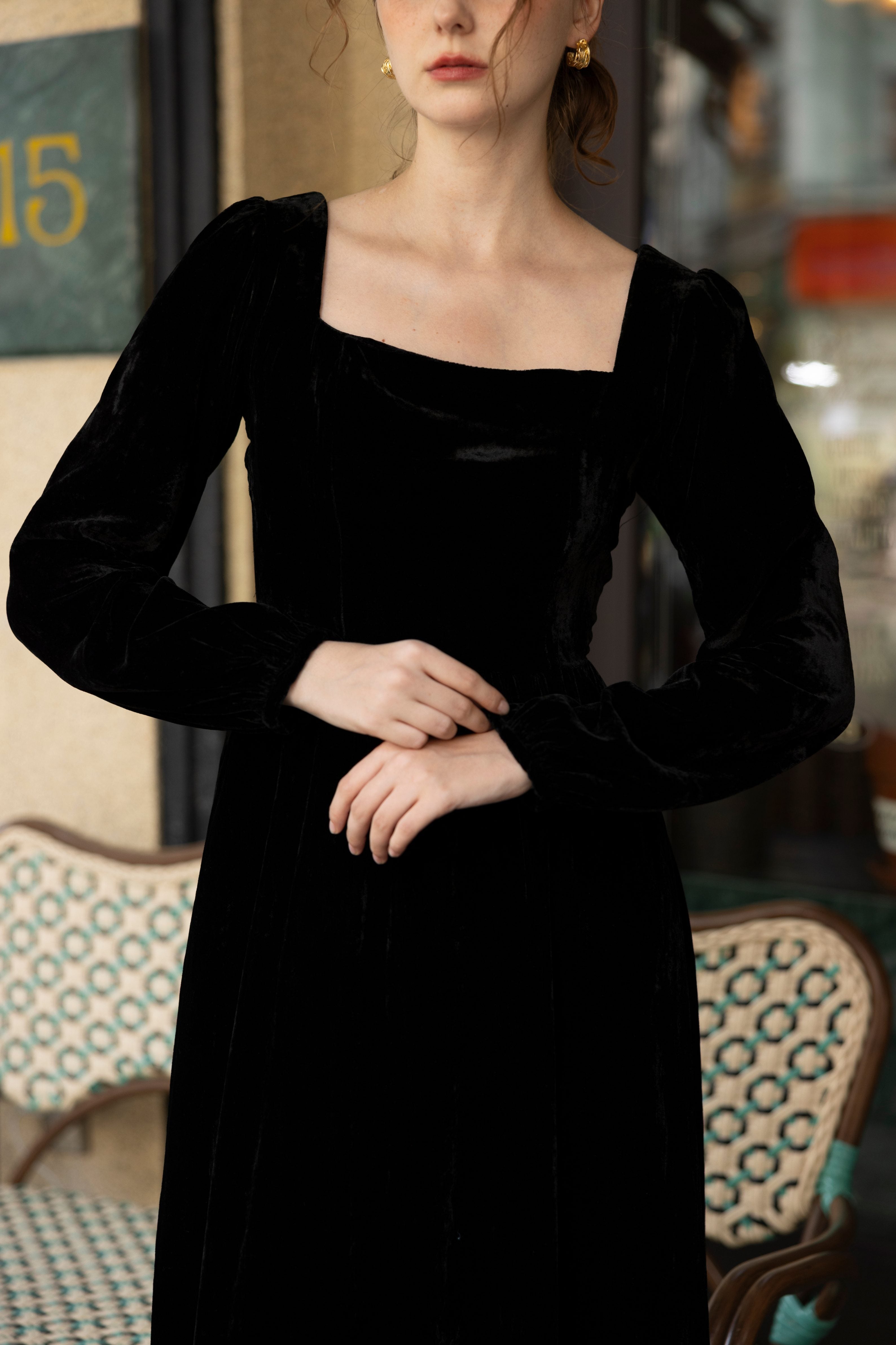 Velvet puff sleeve dress